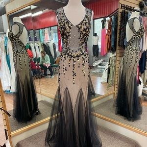 New listing - A wow Formal Gown Black & Nude Size 10 by Envious Couture